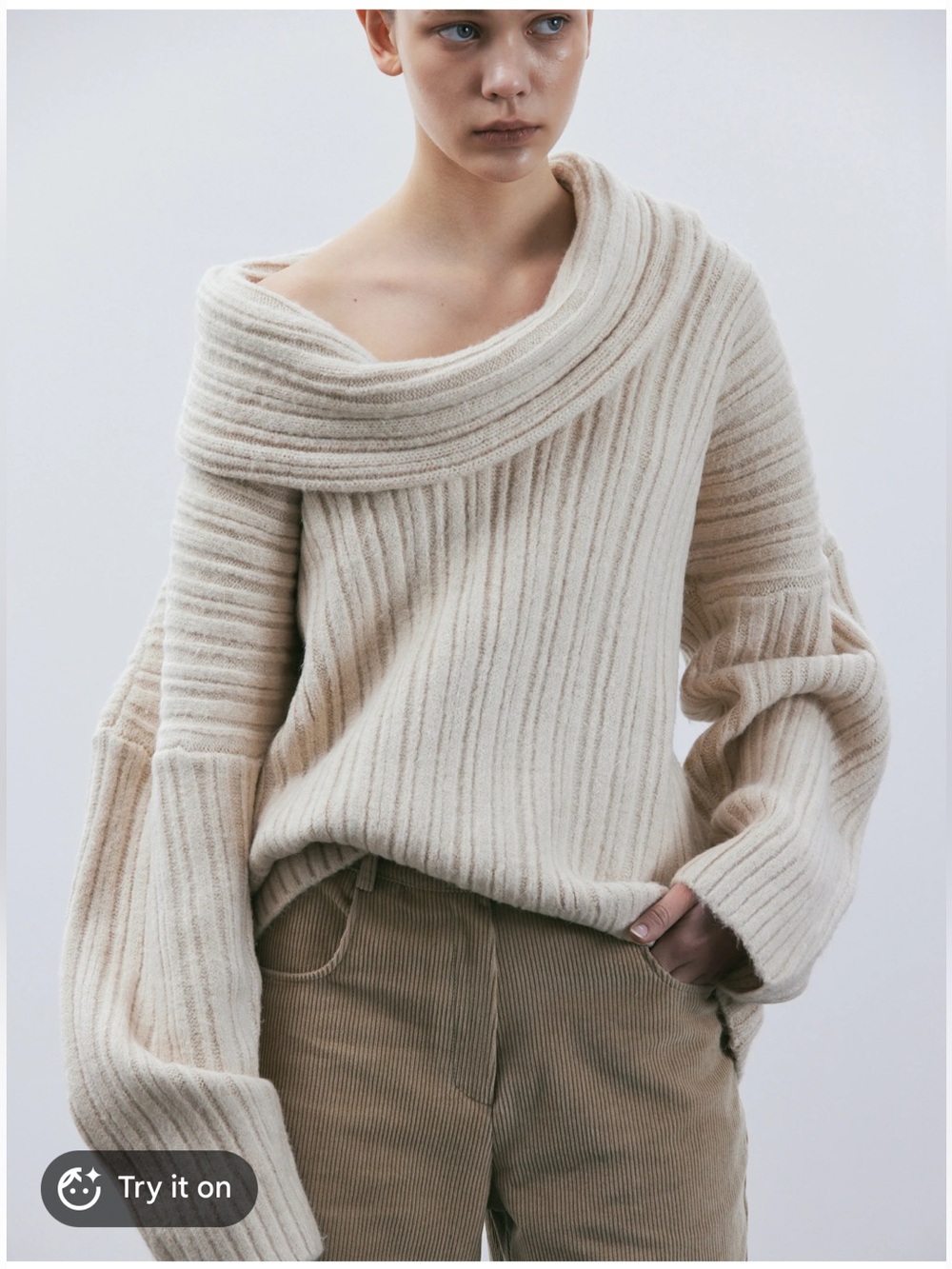 Source unknown Becca Oversized knit pullover